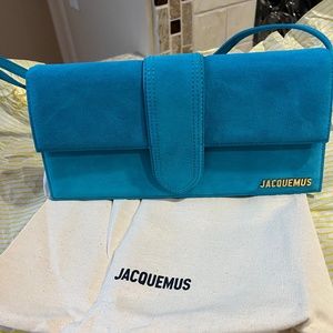 JACQUEMUS Le Bambino Long suede shoulder bag in Dark Turquoise
